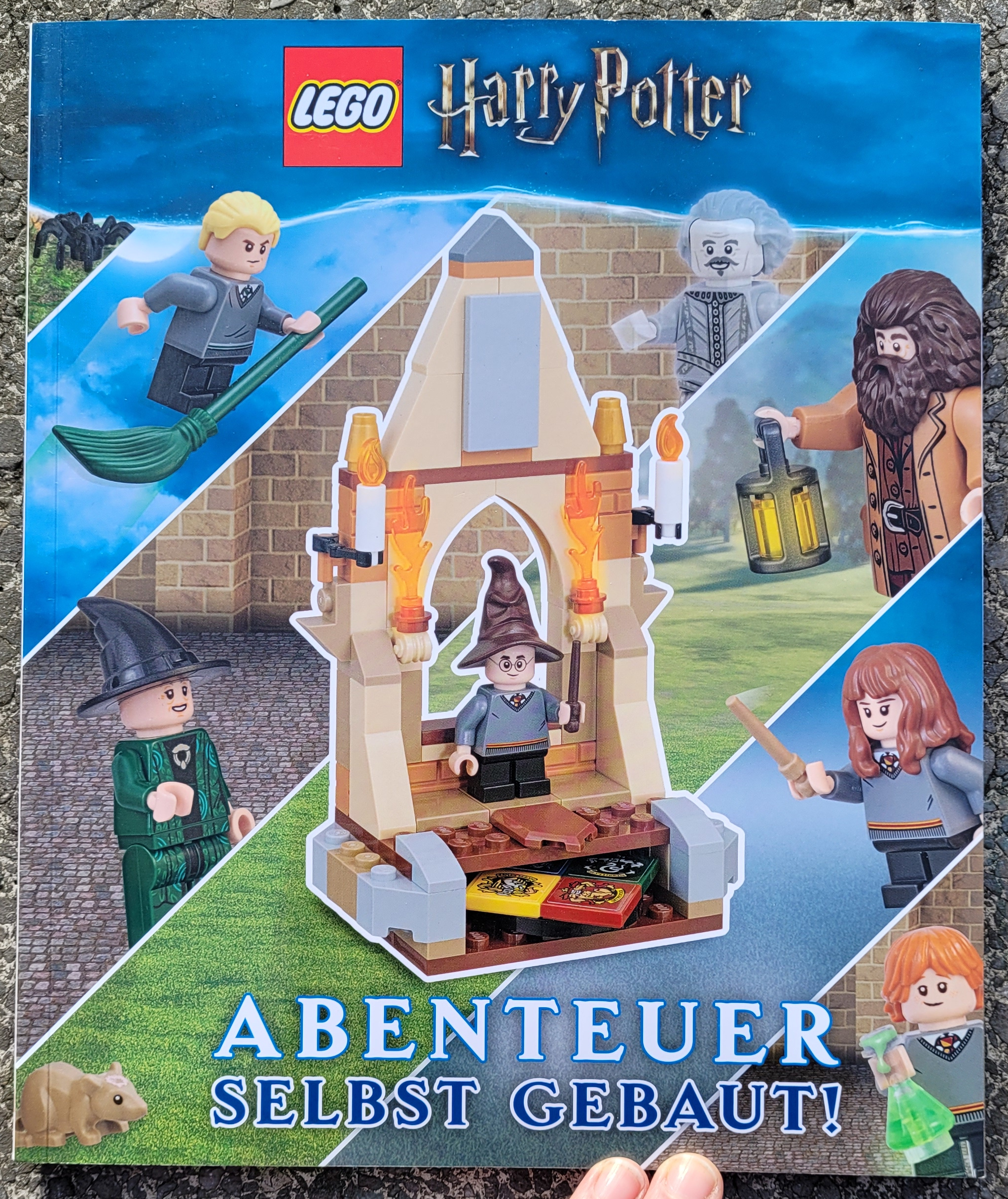 Heftcover der Buchbox: „LEGO® Harry Potter™ Abenteuer selbst gebaut!“