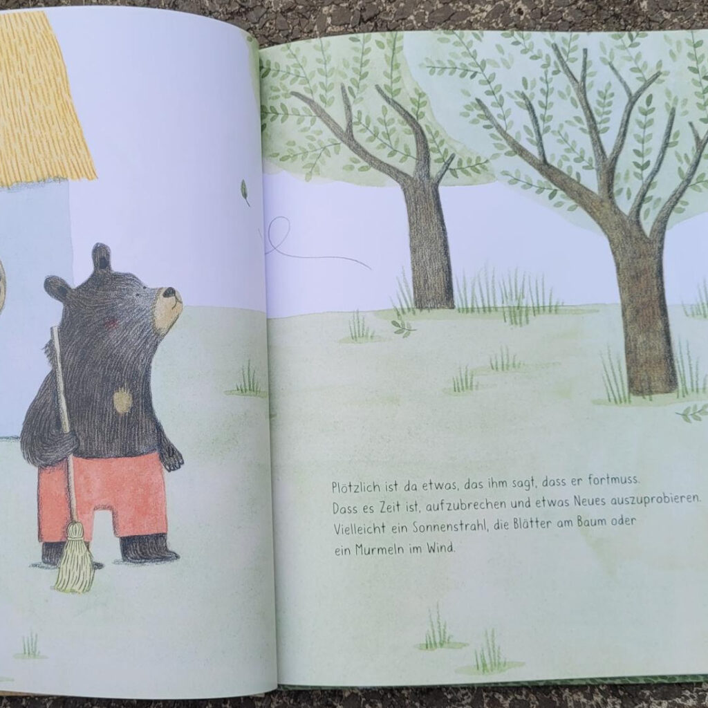 Ausschnitt einer Innenseite des Bilderbuches „Bär und das Murmeln im Wind“ von Marianne Dubuc